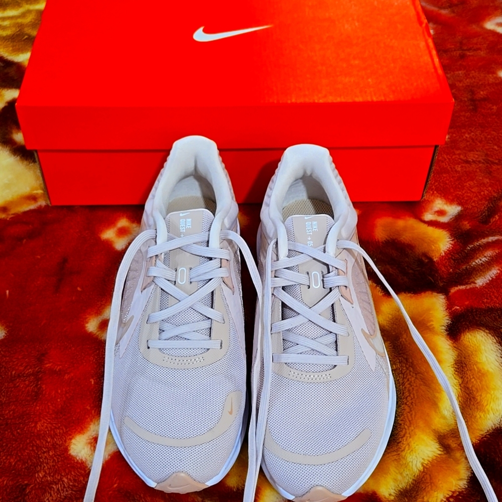 Nike Women's Pink Running Shoes